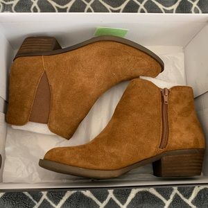Brown Kensie Ankle Booties